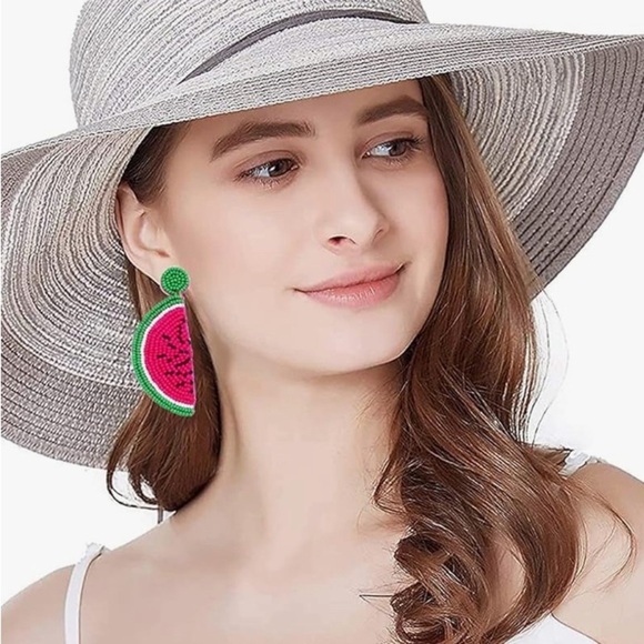 Beautiful Watermelon Beaded Earrings - Picture 2 of 2